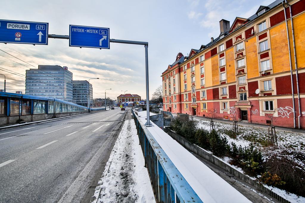 Vitom Apartments Ostrava Bagian luar foto