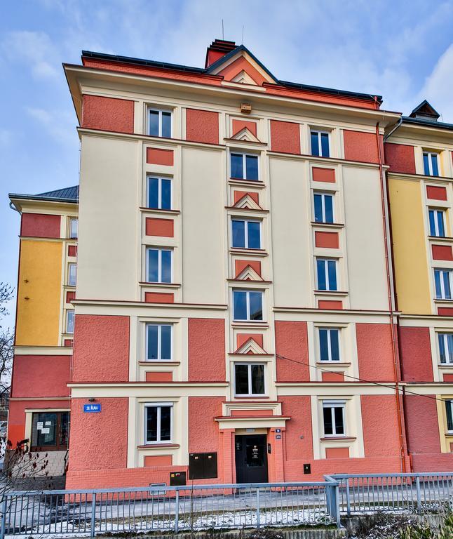 Vitom Apartments Ostrava Bagian luar foto